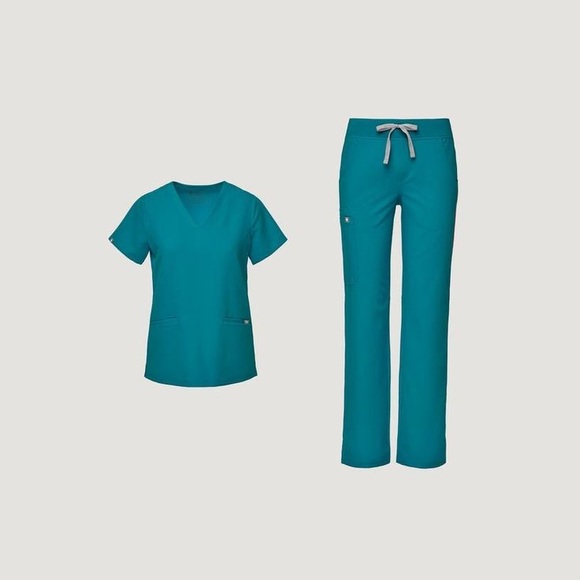 Figs Pacific Blue Casma™ Three-Pocket Scrub Top - Picture 2 of 3